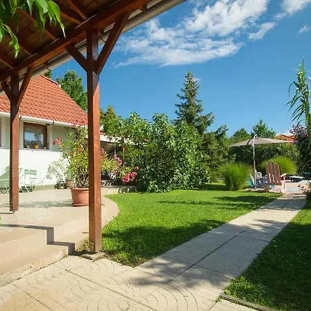 Pensiune Casa Lavanda 3*