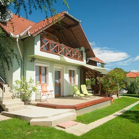 Casa Lavanda Pensiune 3*